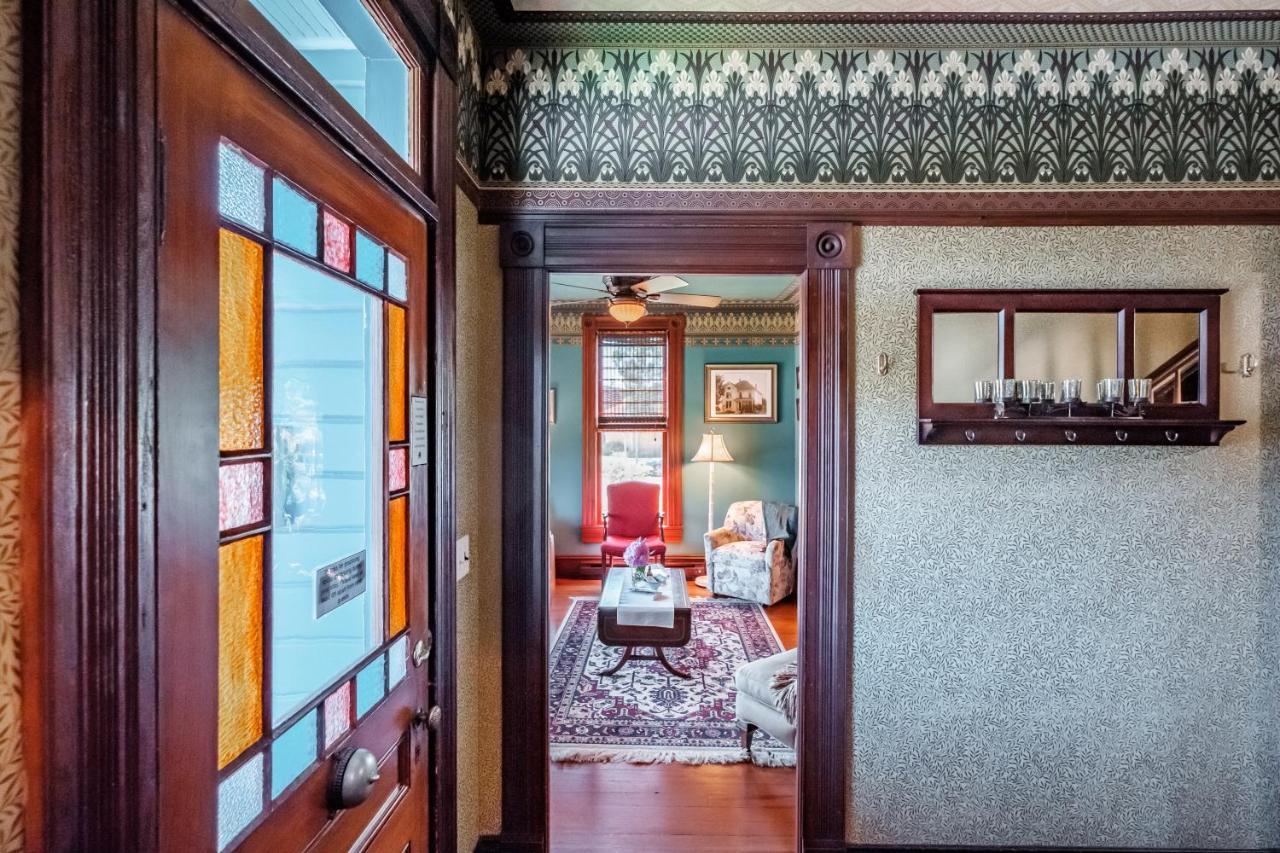 Mamere'S Guest House Monmouth المظهر الخارجي الصورة