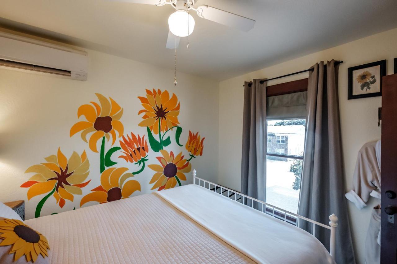Mamere'S Guest House Monmouth المظهر الخارجي الصورة