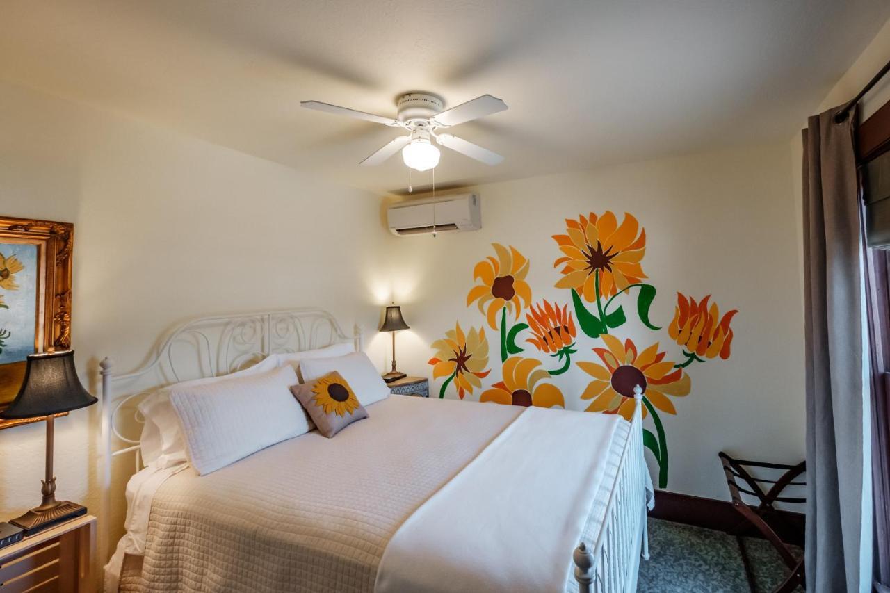 Mamere'S Guest House Monmouth المظهر الخارجي الصورة