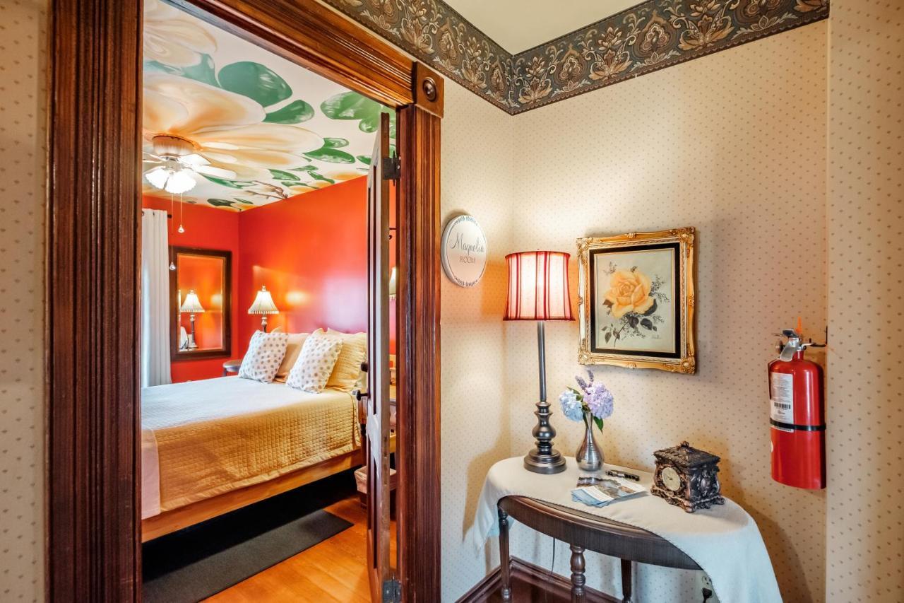 Mamere'S Guest House Monmouth المظهر الخارجي الصورة